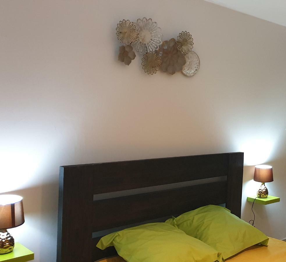 T2 Agreable Sur Sainte Marie Apartment Ngoại thất bức ảnh